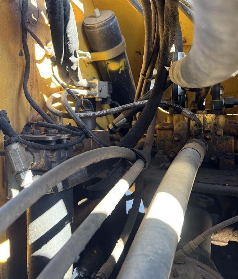 Used 2014 Deere 624K