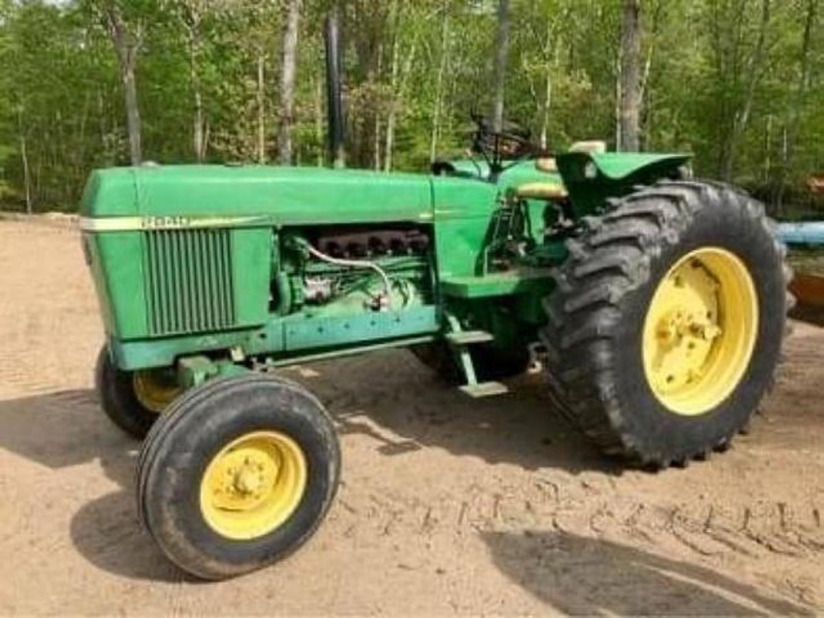 Used 1978 John Deere 2840D