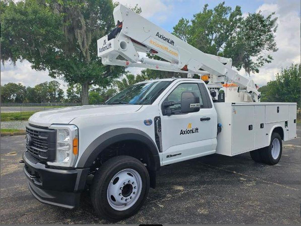 Used 2023 Ford F550 With Mounted On 2023 Axionlift AT4313L