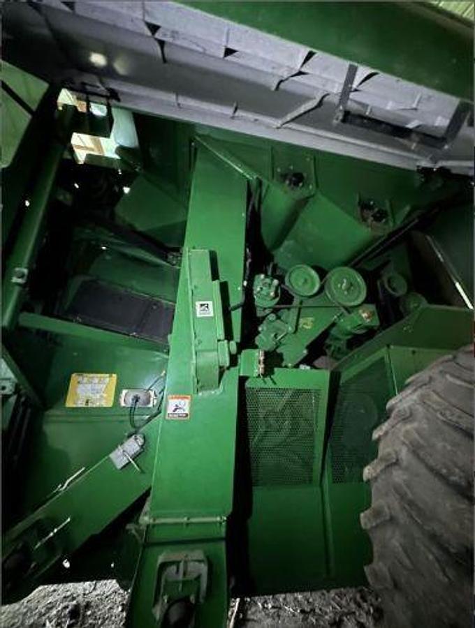 Used 2002 JOHN DEERE 9750 STS