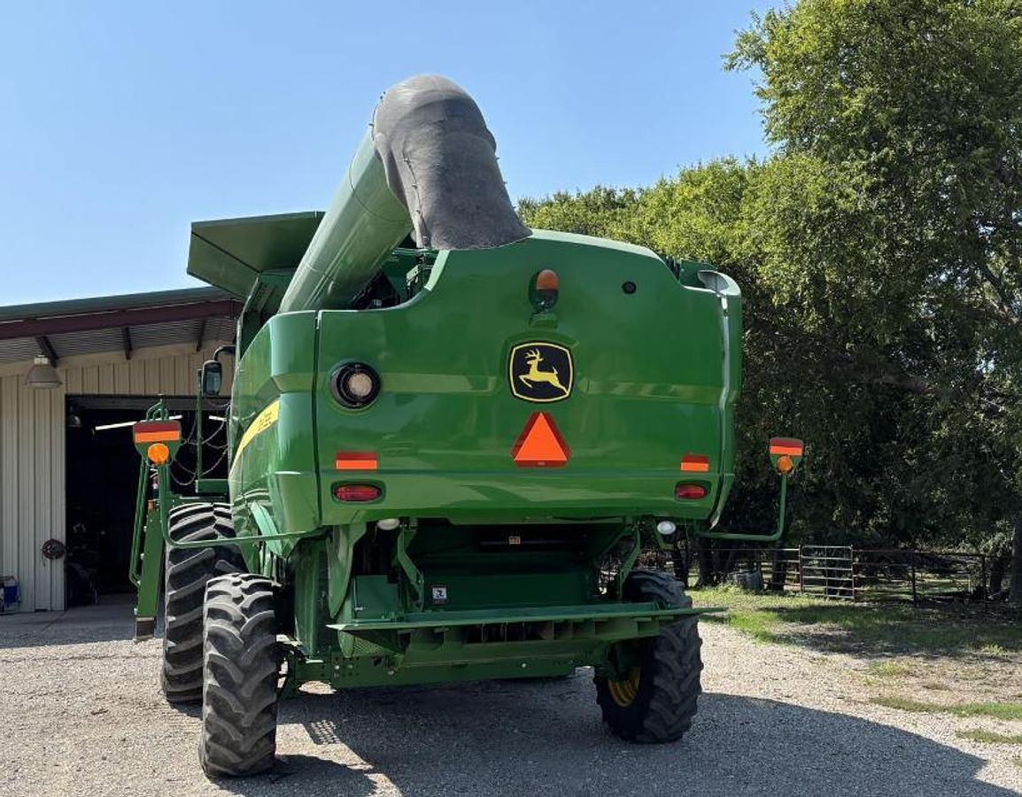 Used 2012 John Deere S670 Combine