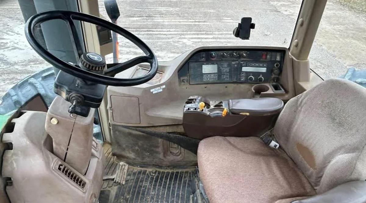 Used 2003 John Deere 9520