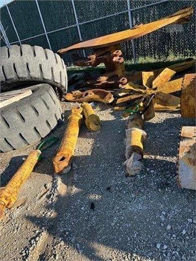 Used 2005 CATERPILLAR 988F