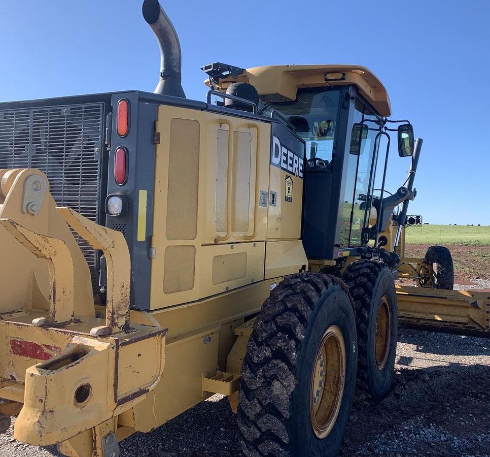 Used 2011 DEERE 672G (Remanufactured 2017)