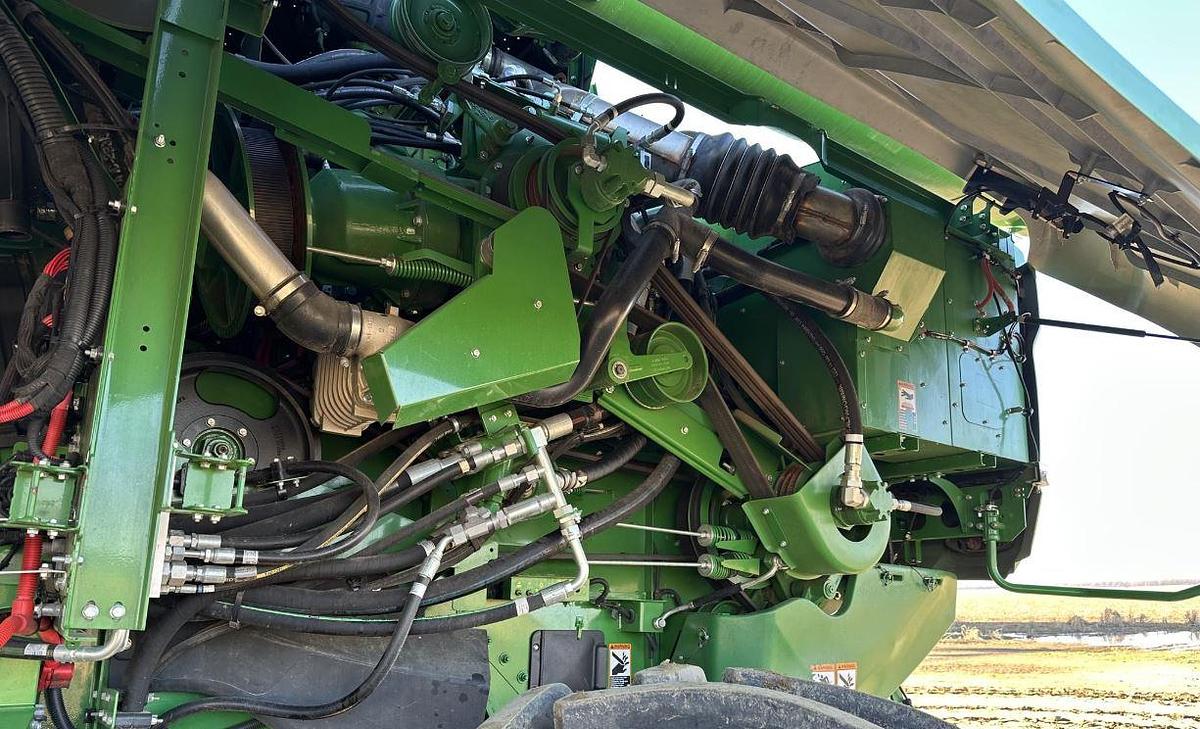 Used 2023 John Deere S790