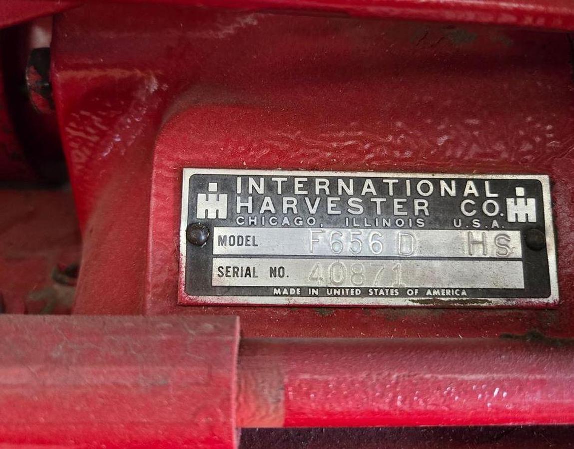 Used 1967 INTERNATIONAL 656 Tractor