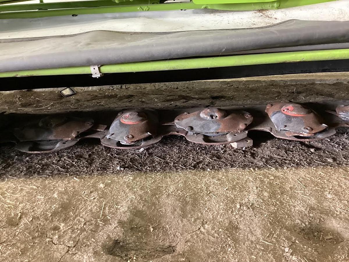 Used 2022 Claas 3600 F Disco and Claas Disco 1100 Trend Disc Mower