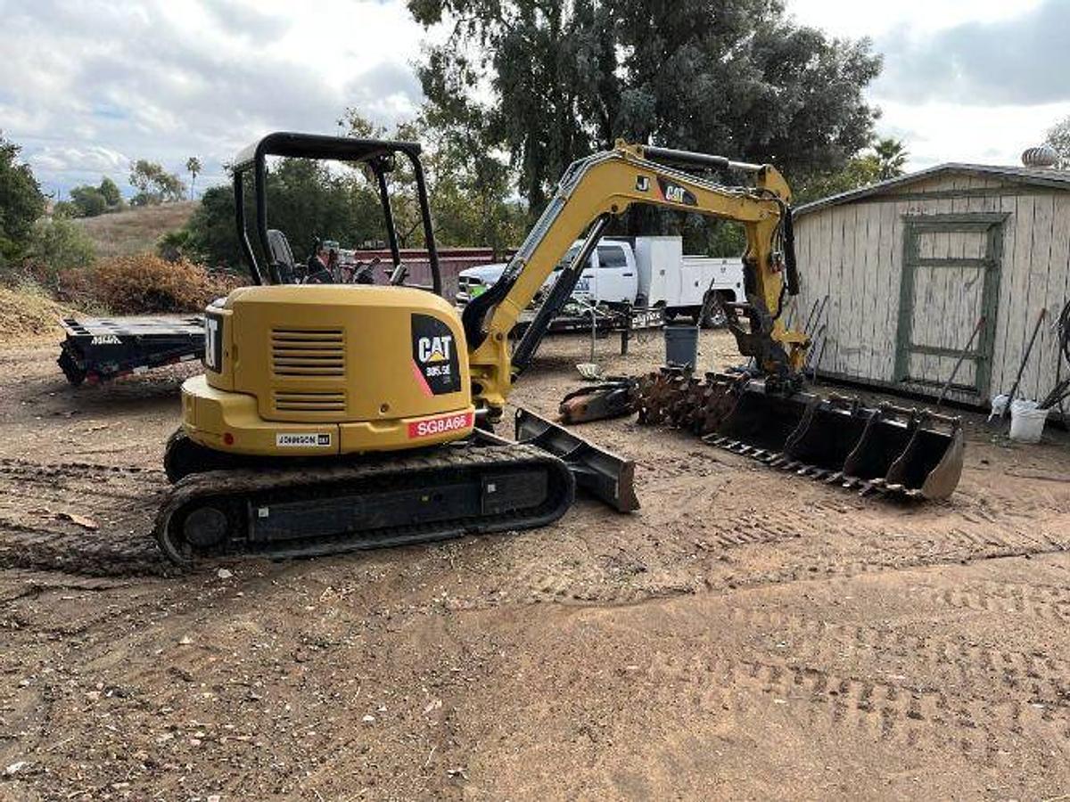 Used 2013 Caterpillar 305.5CR