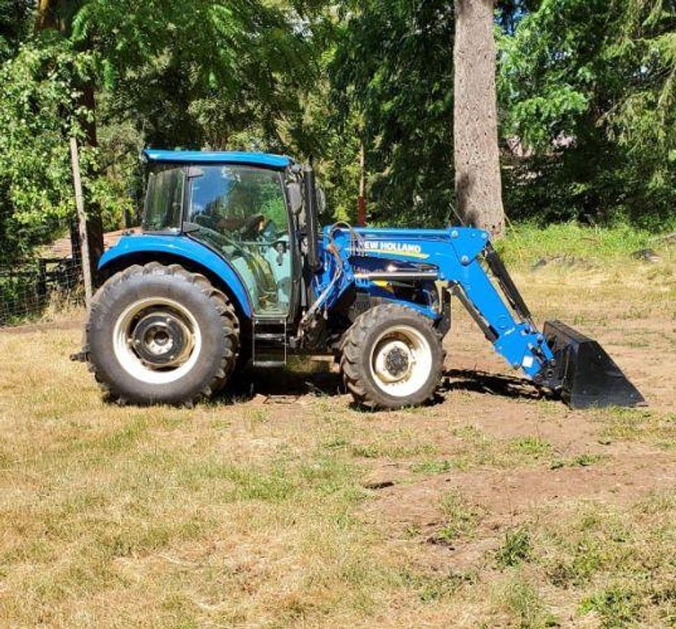 Used 2021 NEW HOLLAND Powerstar 75 Tractor