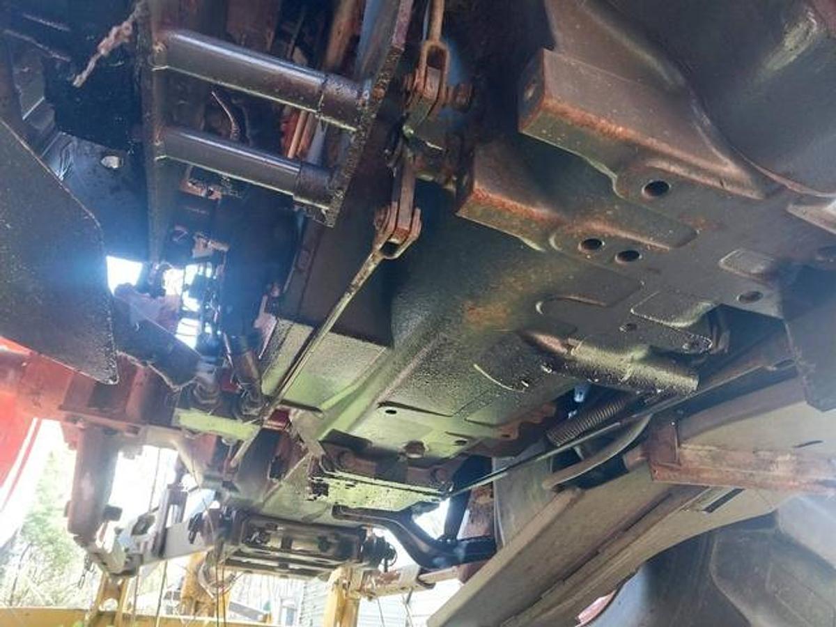 Used 2006 Kubota 7040