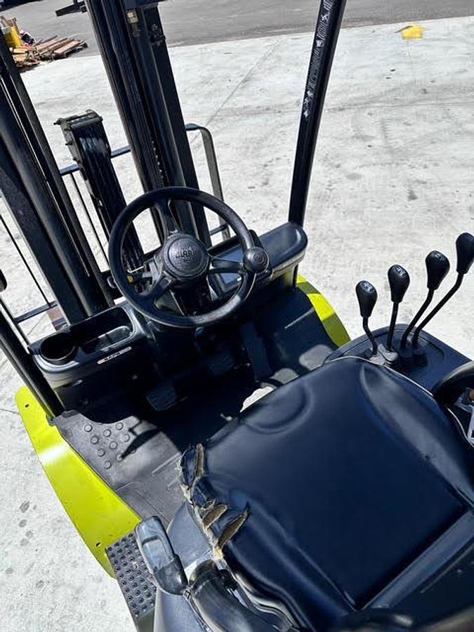 Used 2021 Clark 30L Forklift
