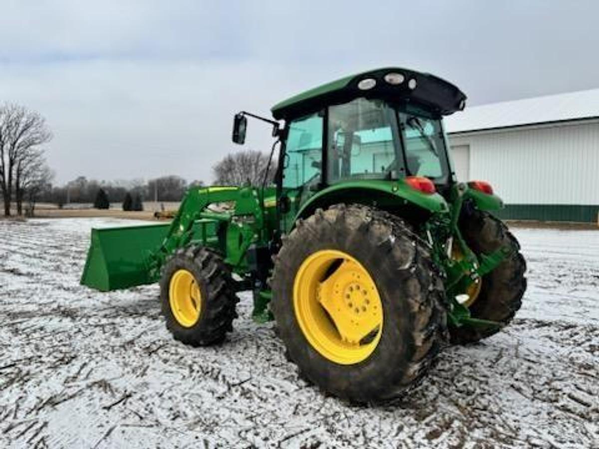 Used 2021 JOHN DEERE 5115R