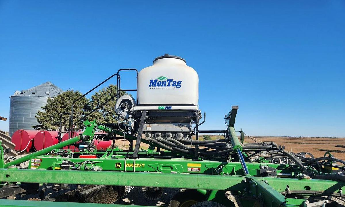 Used 2022 JOHN DEERE 2660VT