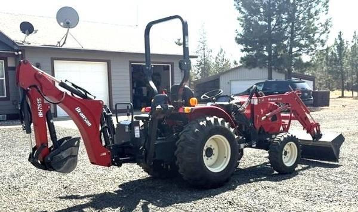 Used 2016 Branson Tractor 3015 H