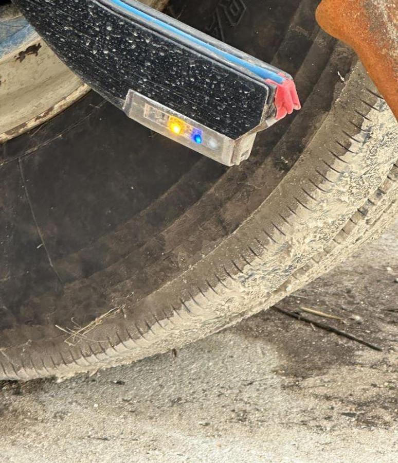 Used 1999 Kinze 2600