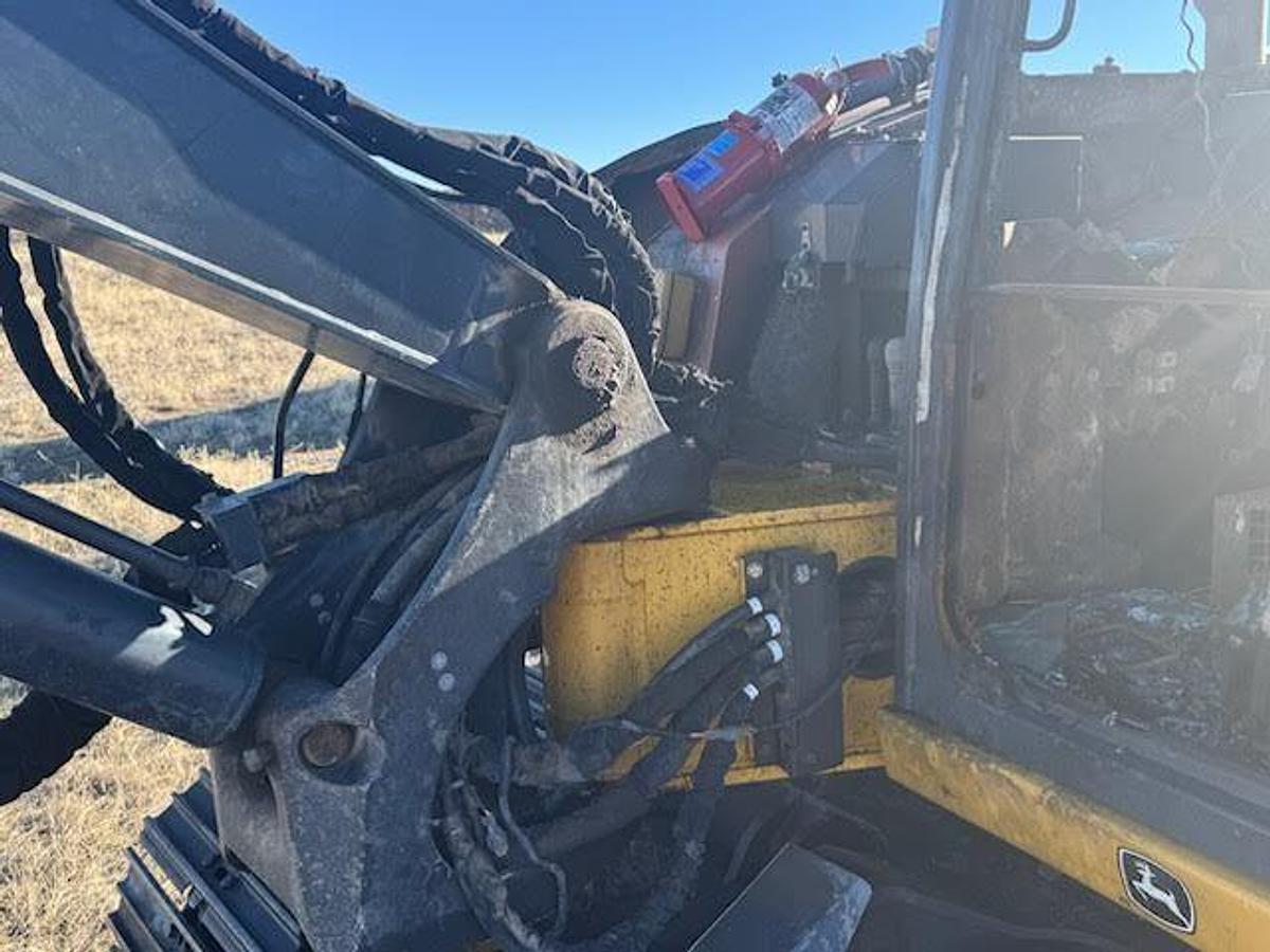 Used 2017 JOHN DEERE 85G