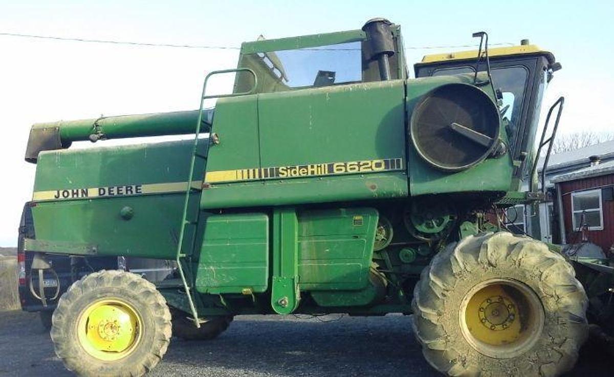 Used 1983 John Deere 6620SH