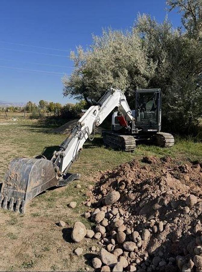 Used 2016 BOBCAT E85 Excavator