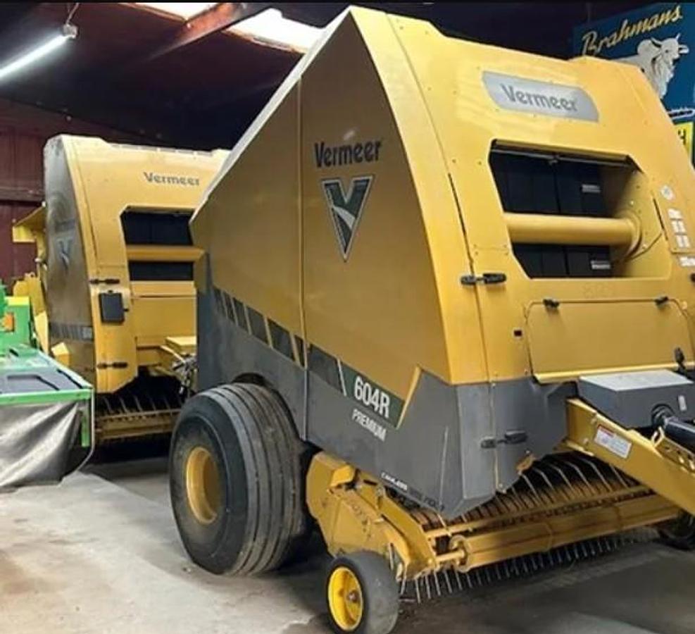 Used 2020 Vemeer 604R Premium Bailer