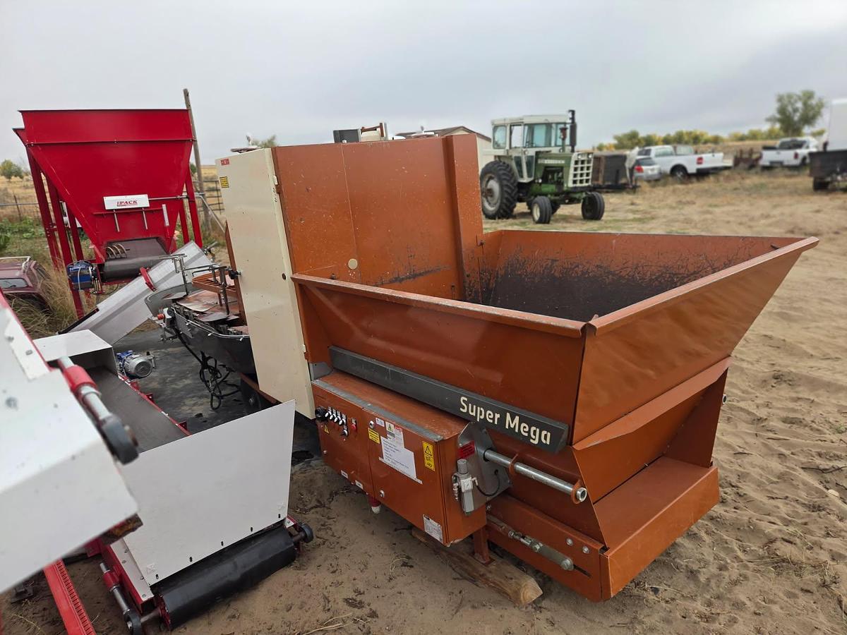 Used 2014 Javo Super Mega Commercial Potting Machine