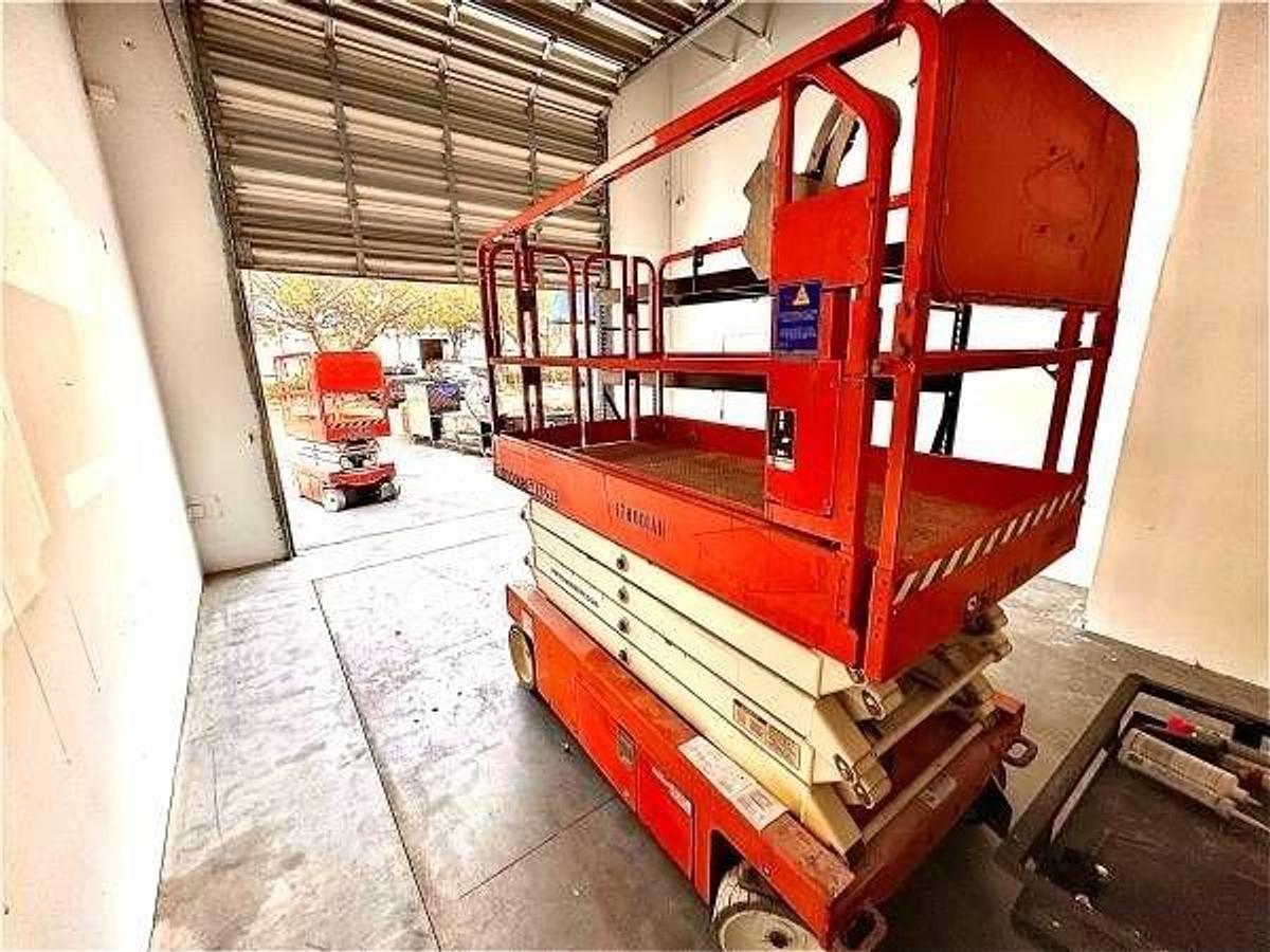 Used 2016 Snorkel S4732E