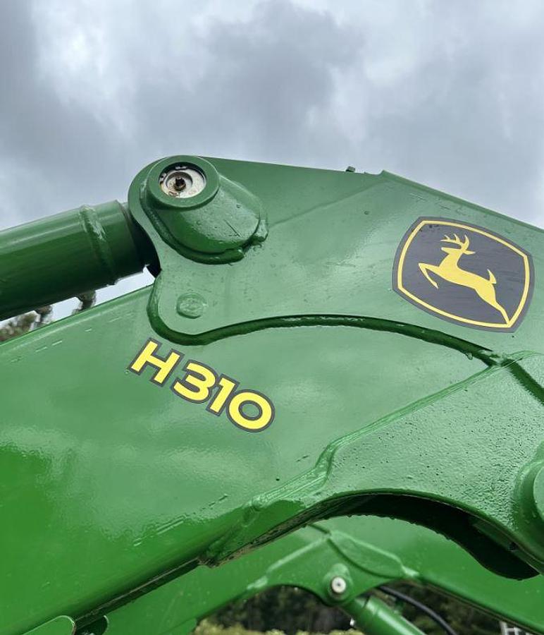 Used 2021 JOHN DEERE 6105E