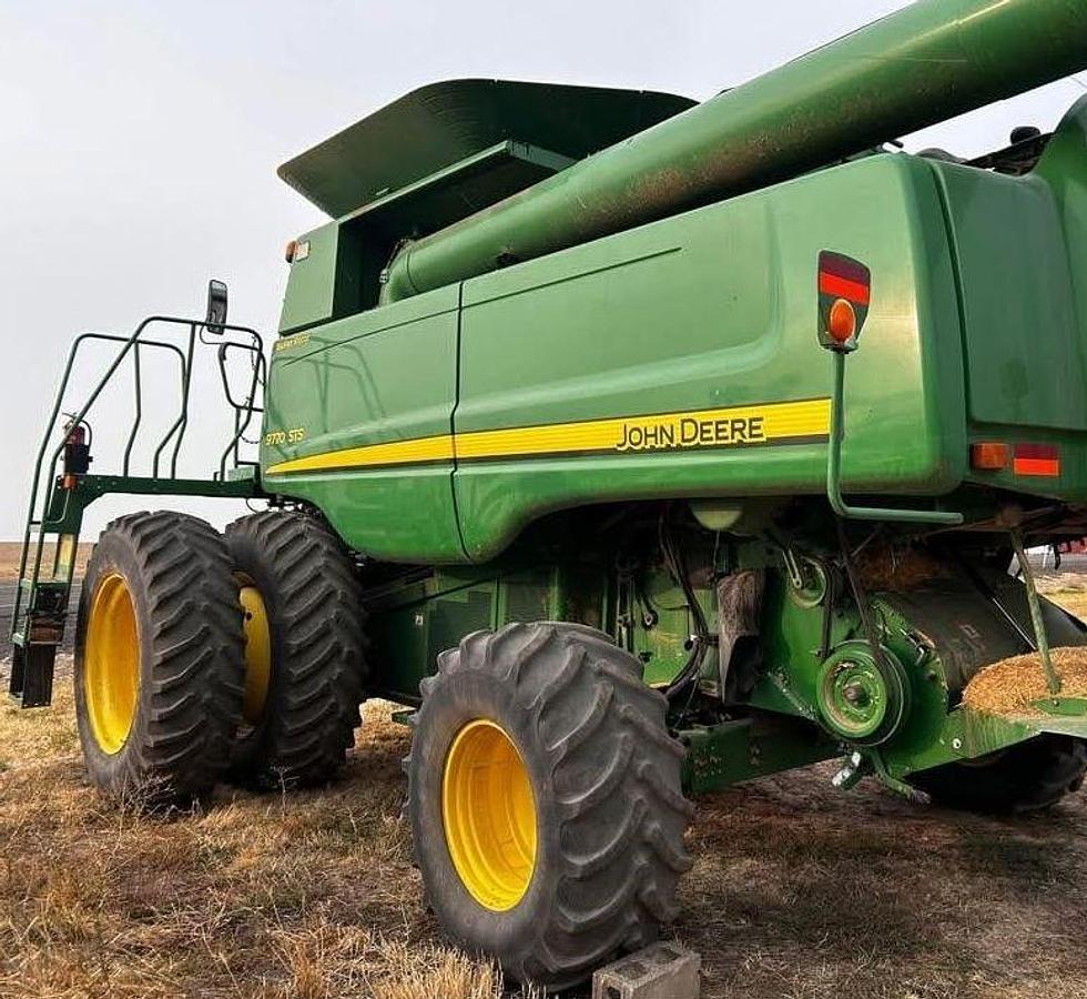 Used 2011 JOHN DEERE 9770 STS Combine