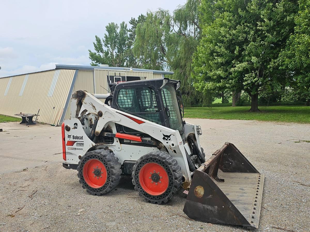 Used 2018 Bobcat S650 w/ Pj Tilt Trailer