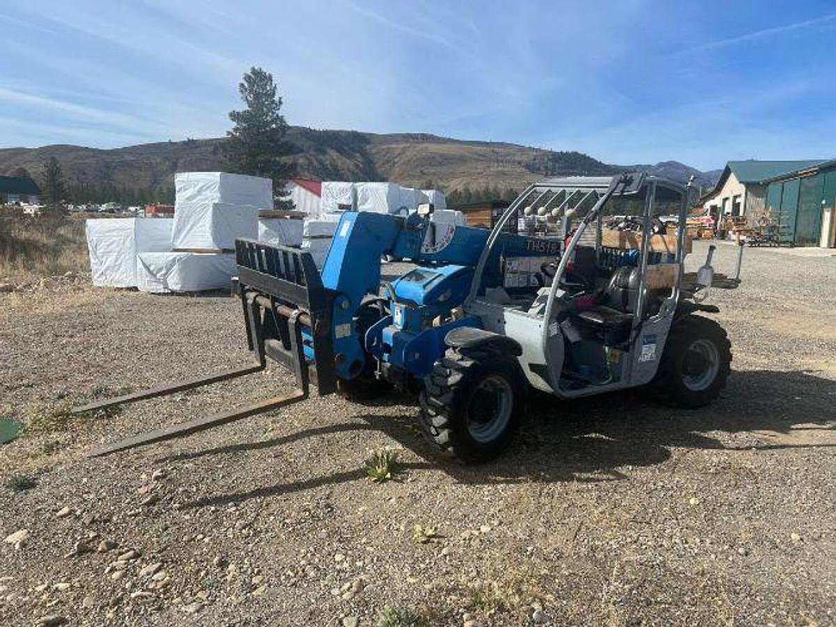 Used 2012 GENIE GTH 5519