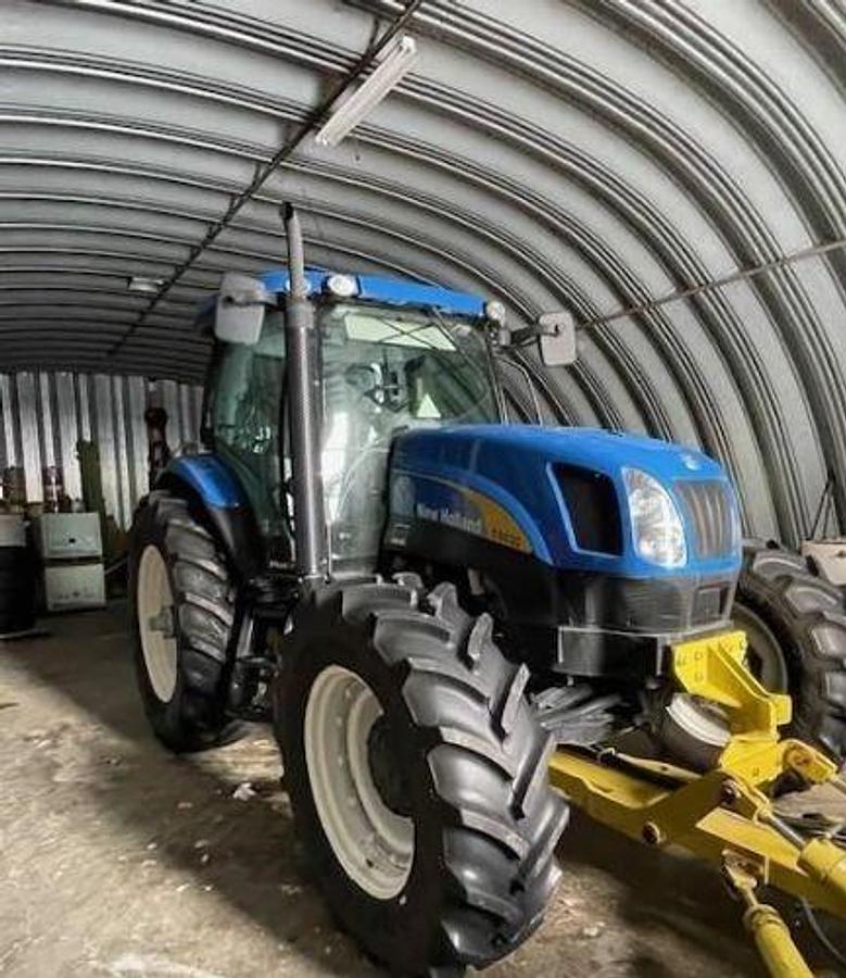 Used 2013 NEW HOLLAND T6030