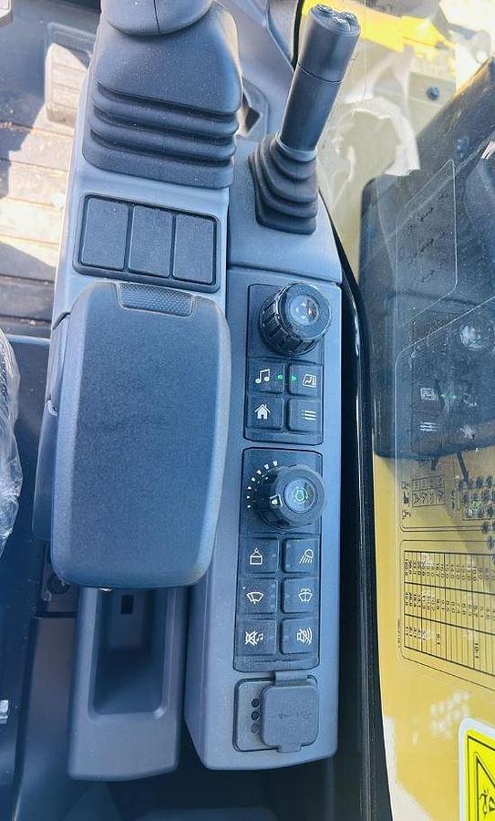 Used 2024 Caterpillar  306CR