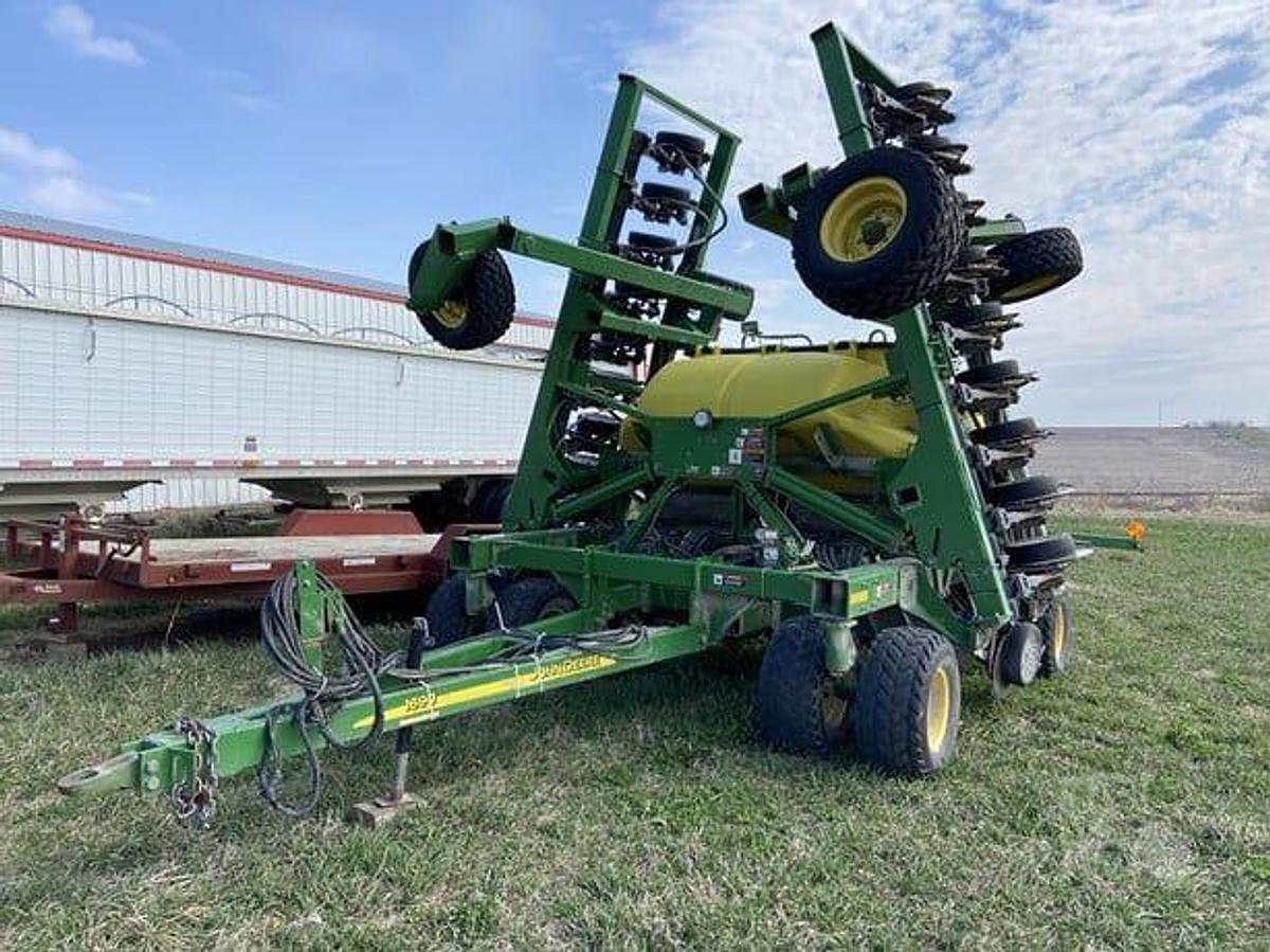 Used 2007 JOHN DEERE 1690