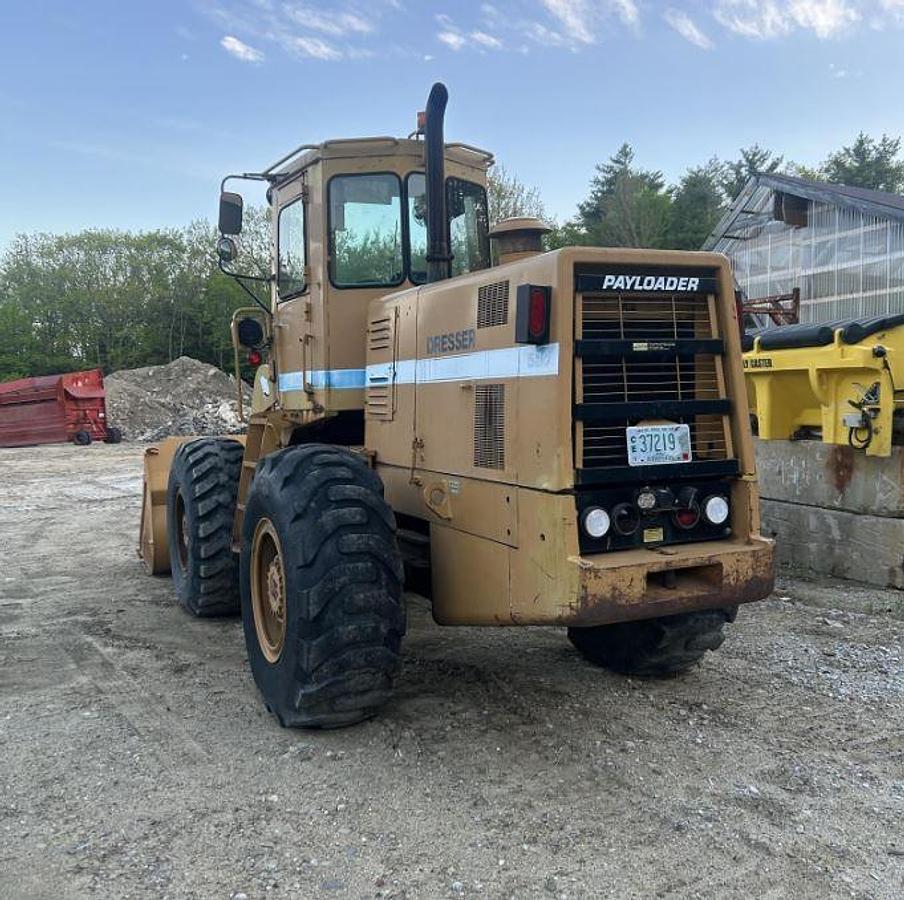 Used 1977 Dresser 530