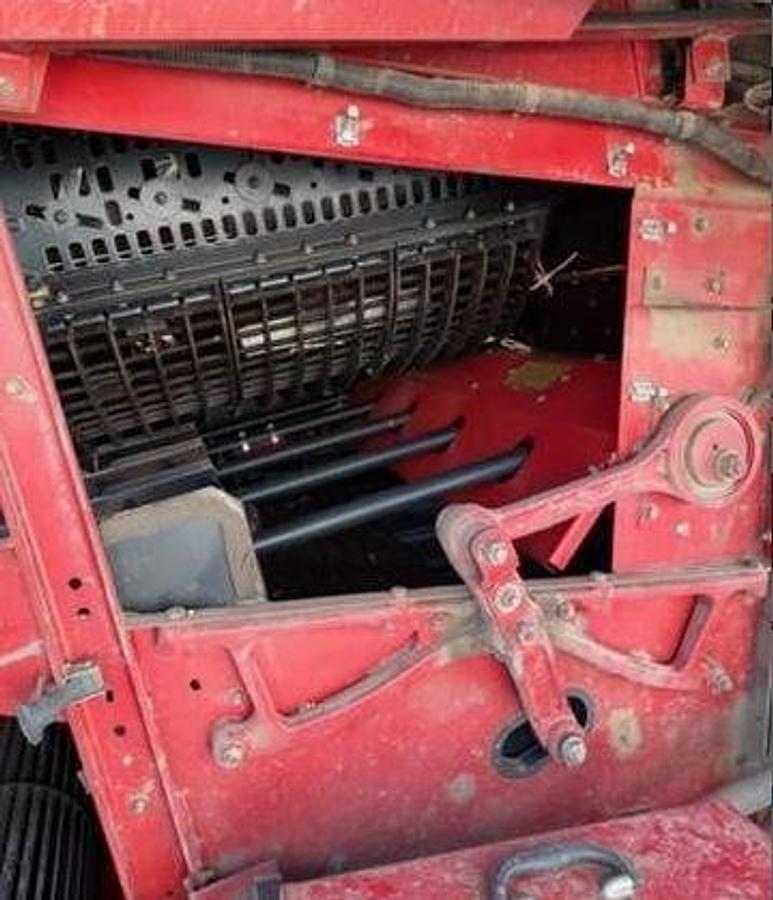 Used 2006 CASE IH 2377 Combine