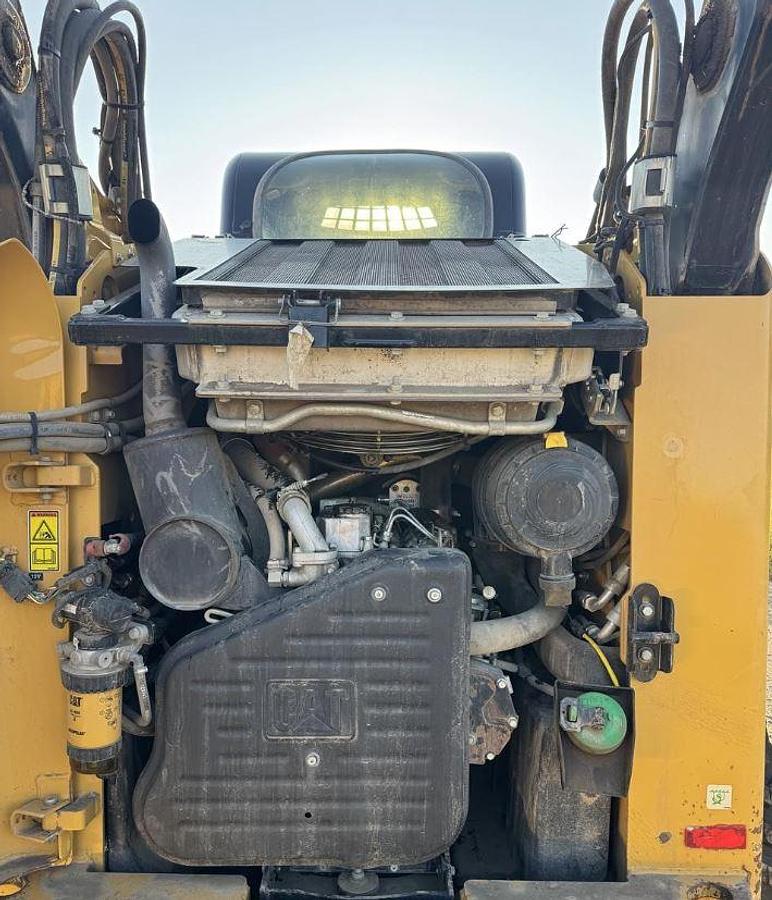 Used 2012 Caterpillar D6N LGP Skid Steer