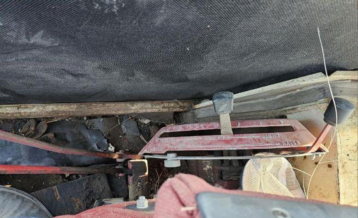 Used 1968 INTERNATIONAL 856 Custom