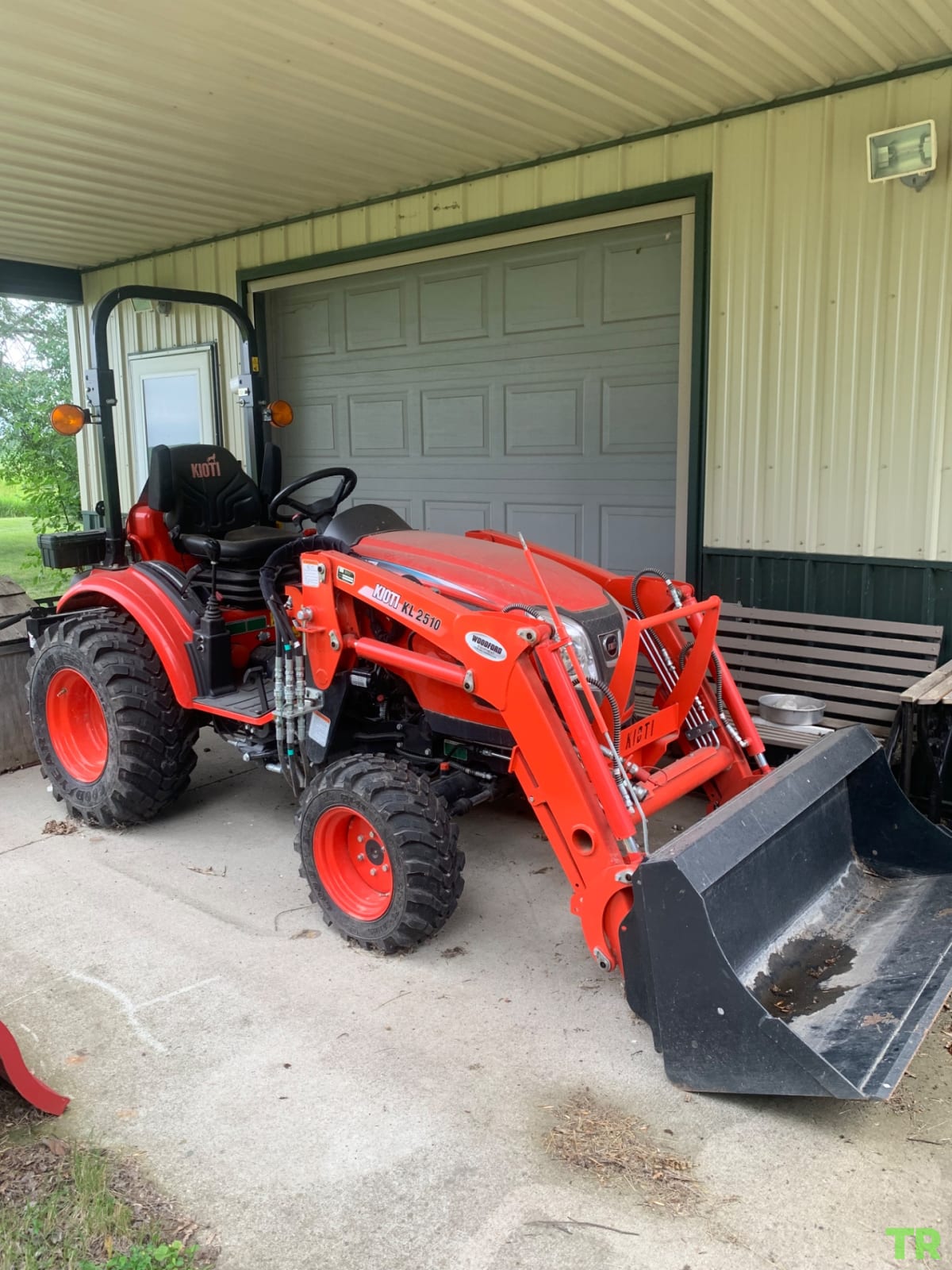 Used 2022 KIOTI CX2510 HST Compact Tractor