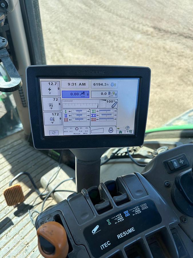 Used 2012 JOHN DEERE 7230R