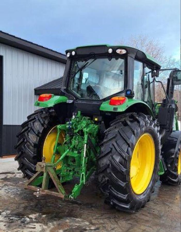 Used 2020 JOHN DEERE 6120M