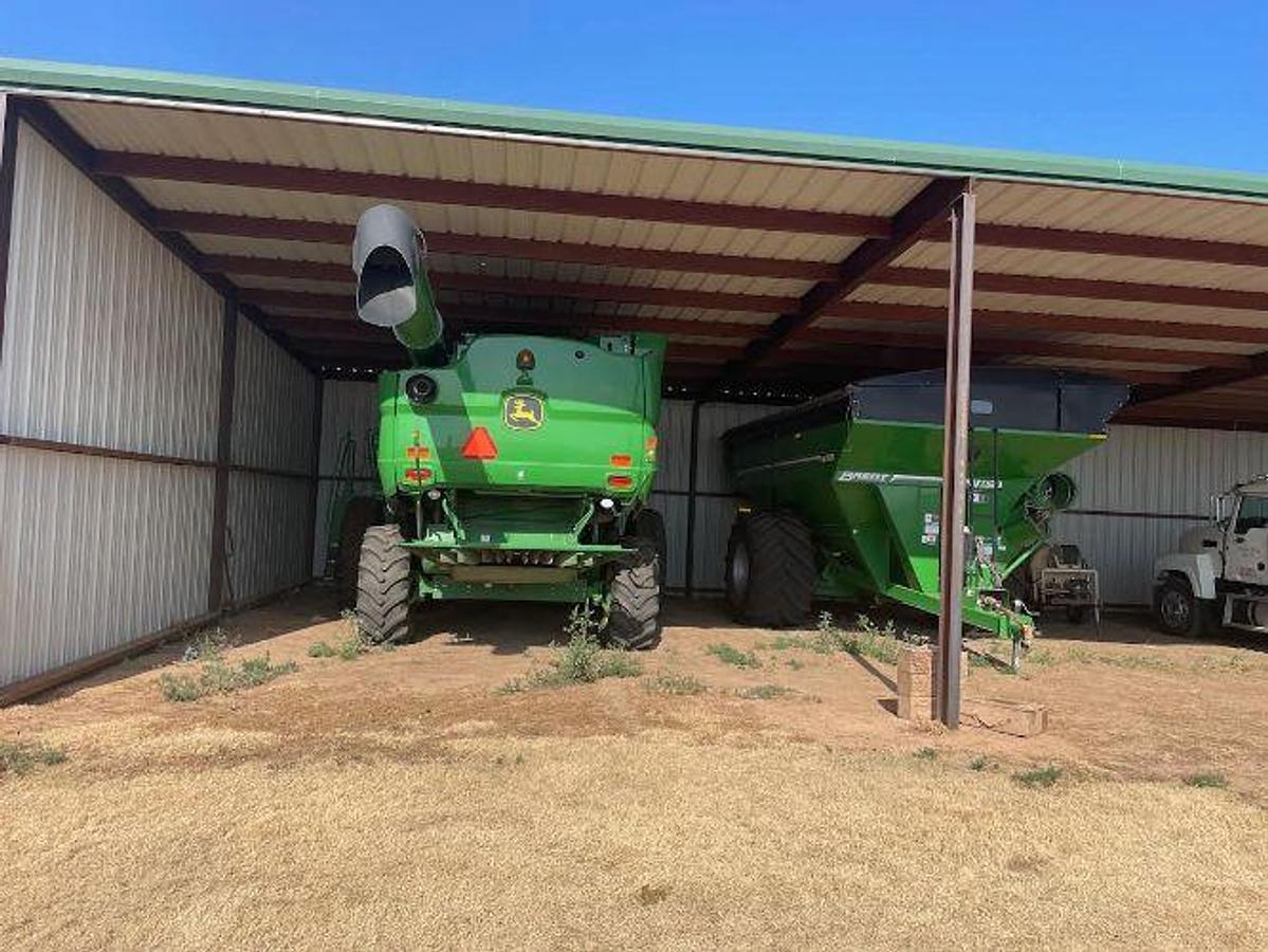 Used 2018 Brent V1100 Grain Cart