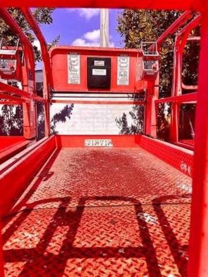 Used 2016 Snorkel S4732E