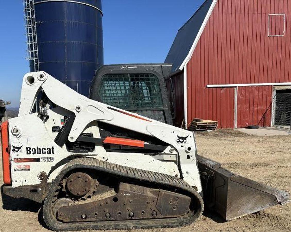 Used 2010 Bobcat T650