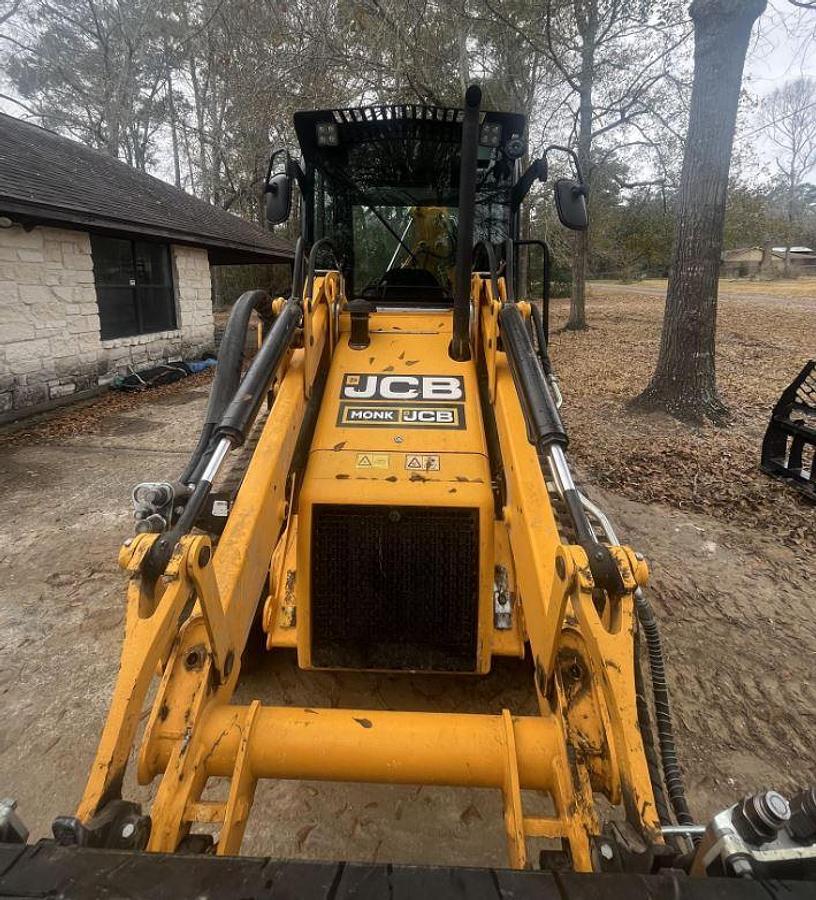 Used 2024 JCB 1CXT
