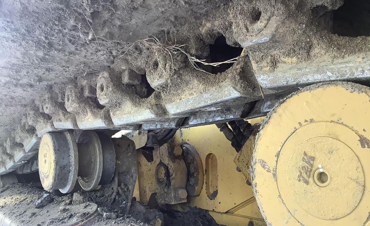 Used 2012 Komatsu D65PX-17