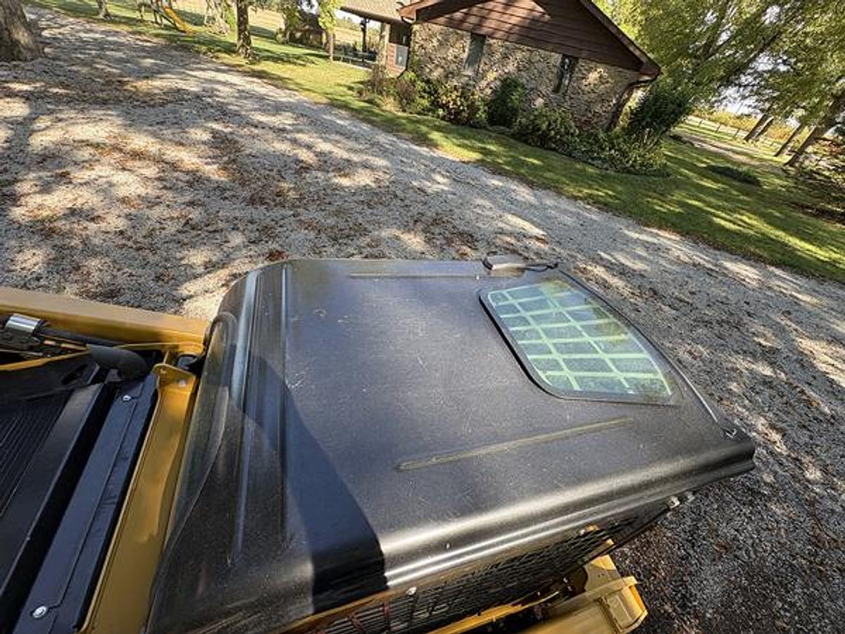 Used 2023 Caterpillar 289D3