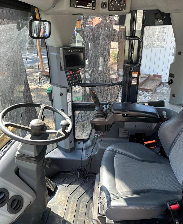 Used 2023 Deere 444 P-Tier