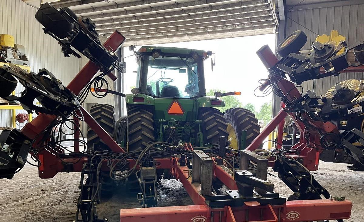 Used 2012 CUSTOM MADE 30 Anhydrous Fertilizer Applicator