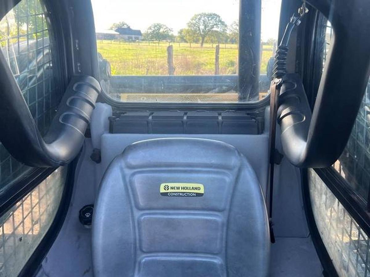 Used 2020 New Holland C-332