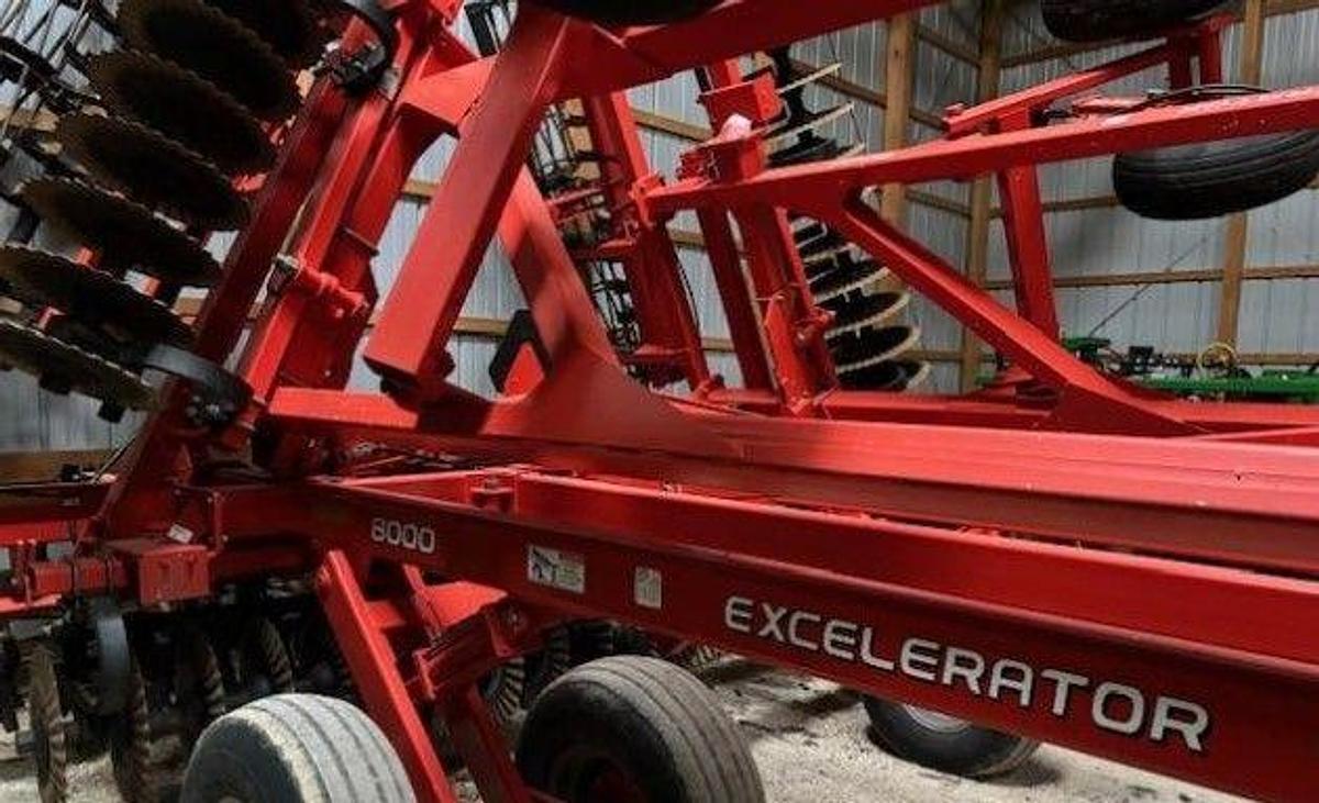 Used 2015 Kuhn Krause 8000-30