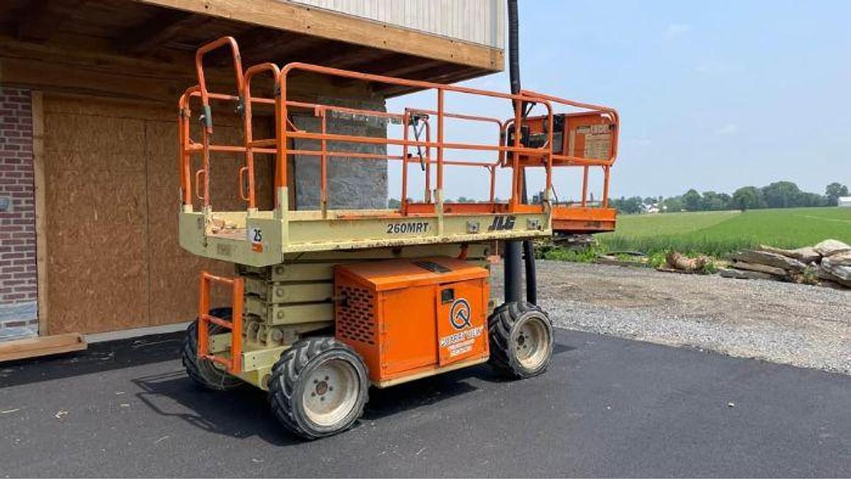 Used 2014 JLG 260MRT